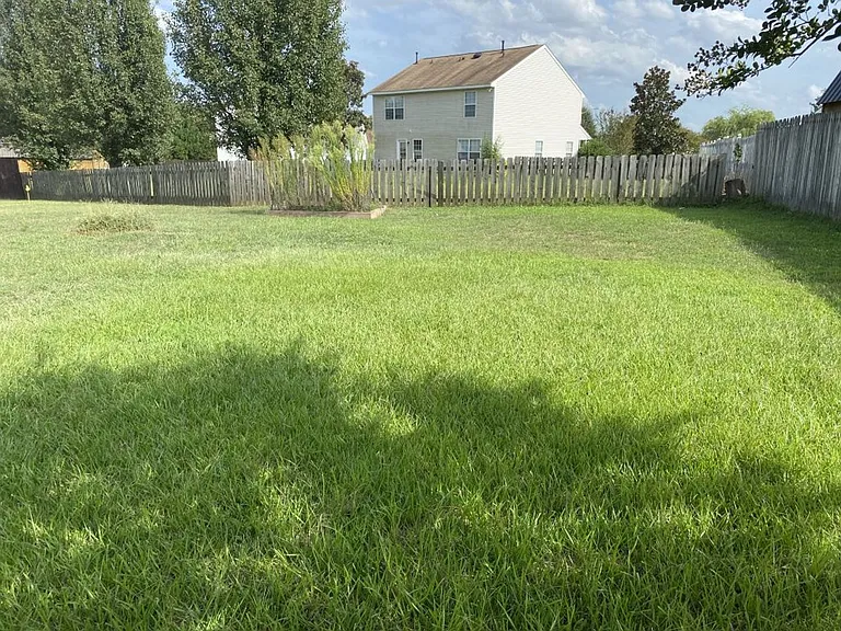 4924 Aldersbrook Dr — Photo 24