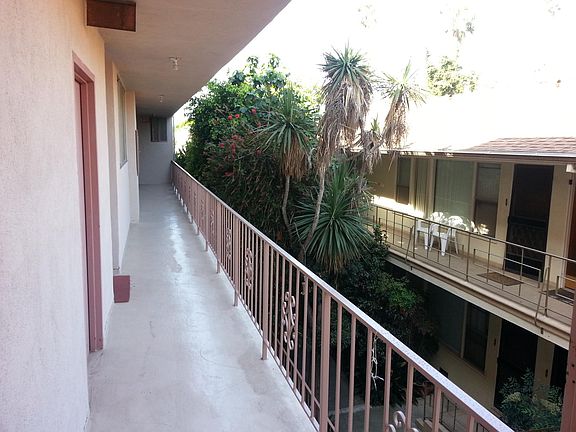2nd image of 1021 6th St #204