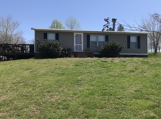 52 Clifton Rd, Lawrenceburg, TN 38464