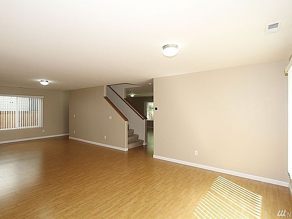 4th image of 22670 128th Pl SE