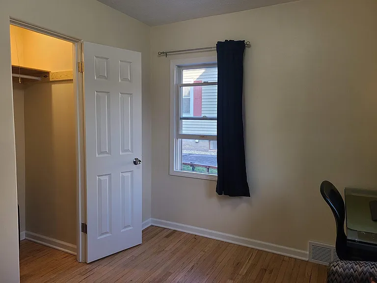 Downstairs bedroom #1