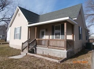 833 Concannon St, Moberly, MO 65270