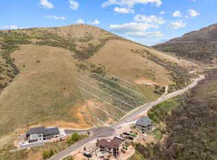 1331 N Maple St, Huntsville, UT 84317