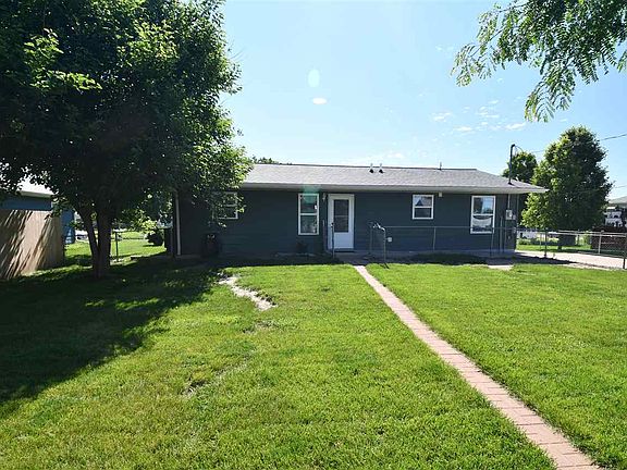 3rd image of 1318 Avenue H
