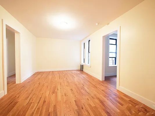 1st image of 667 Hancock St #B2
