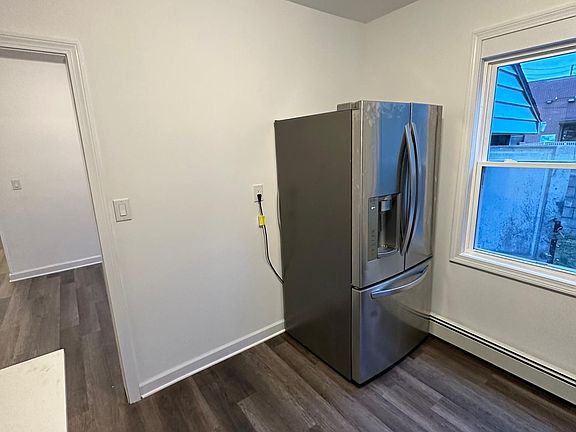 2nd image of 6 Lockwood Ave #1E