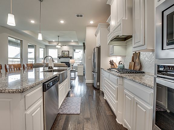 2nd image of 1805 Shaila Dr