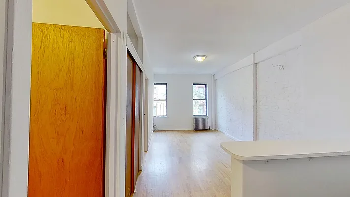 Rented by Bond New York | media 4