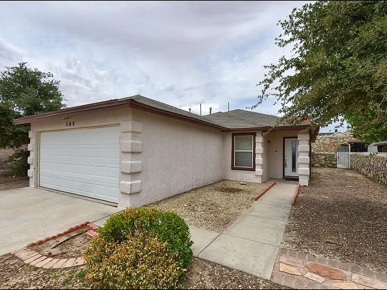 508 Covington Ridge Way — Photo 1