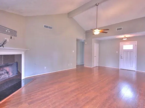 3039 Becket St, Pearland, TX 77584