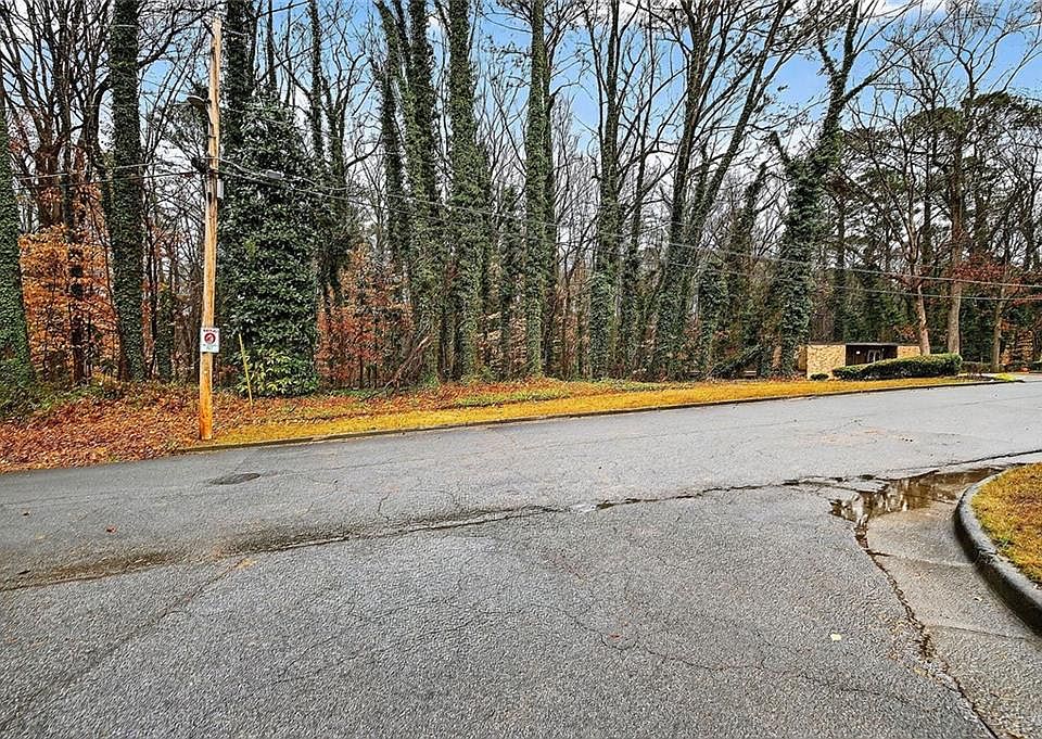 1st image of 0 Glenview Dr SW