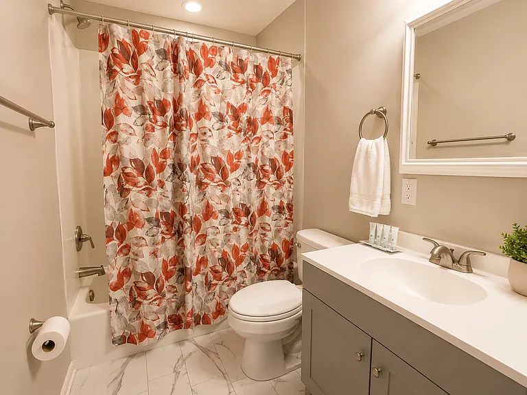 213 N Ann St #6 — Photo 13