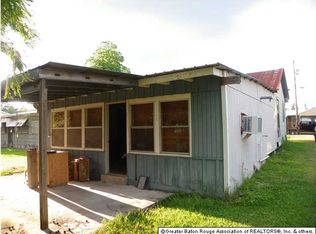 22342 Chinquapin Ave, Maurepas, LA 70449