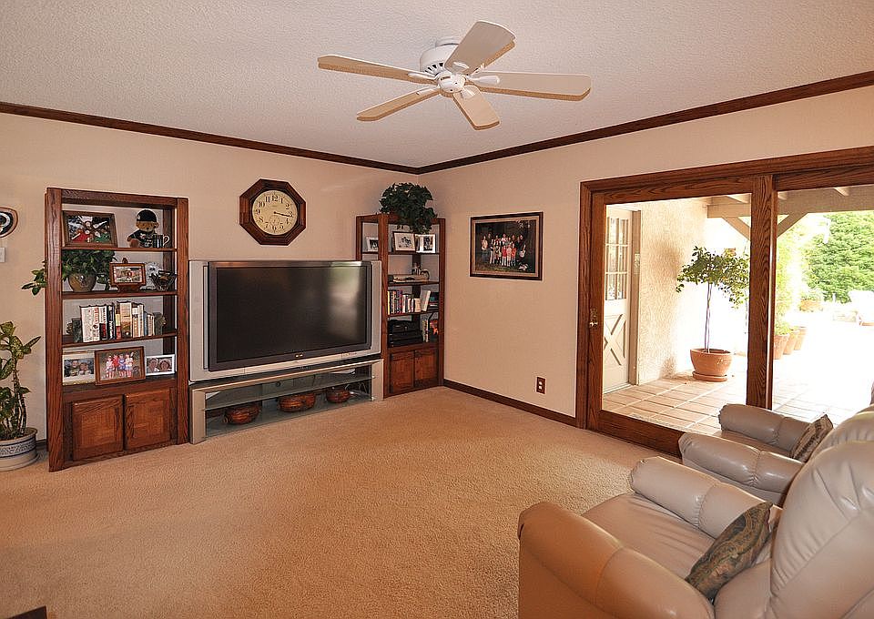 10452 Fullbright Ave, Chatsworth, CA 91311 Zillow