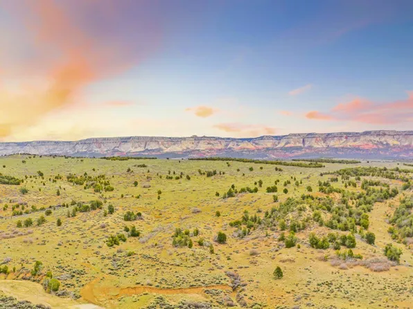 S Mineral Springs Rd, Mount Carmel, UT 84755