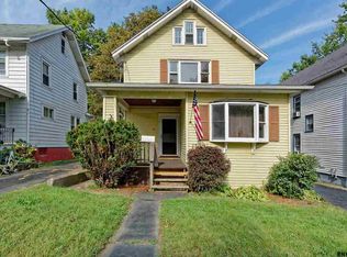 12 Winter St, Troy, NY 12180