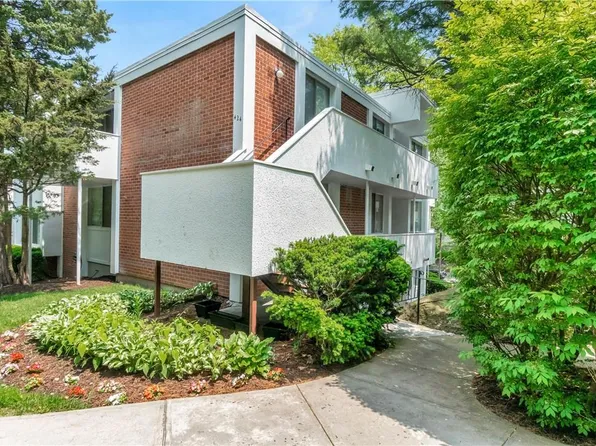424 Tallwood Drive #424, Hartsdale, NY 10530