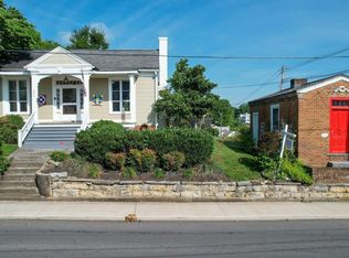 302 S Irish St, Greeneville, TN 37743
