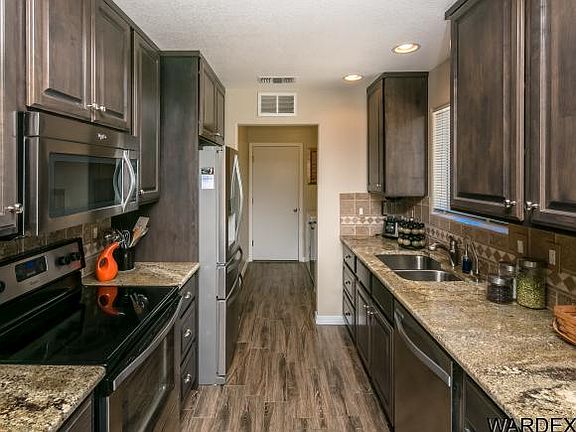 5th image of 2224 Barranca Dr