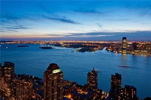 Rented by BARNES New York | media 35