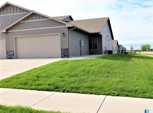 101 E Ivy Rd, Tea, SD 57064