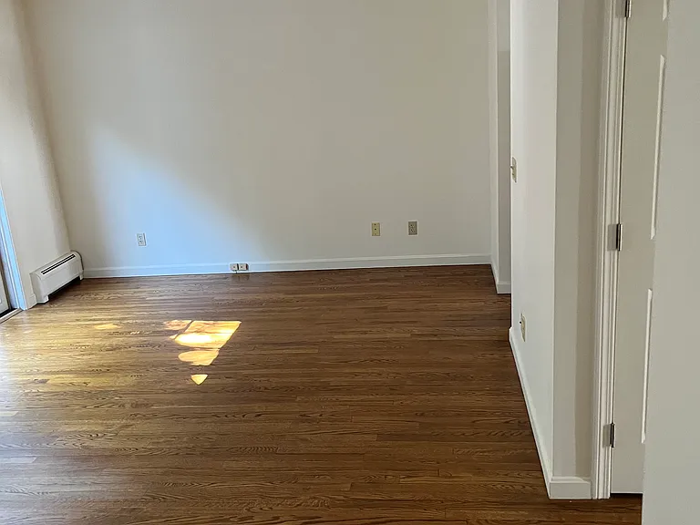 115 Park St — Photo 7