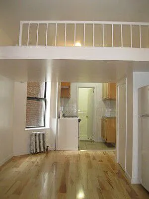 Rented by Tower Brokerage | media 11