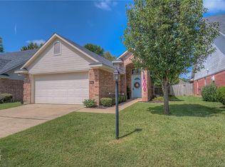 822 Rosebud Ln, Shreveport, LA 71115