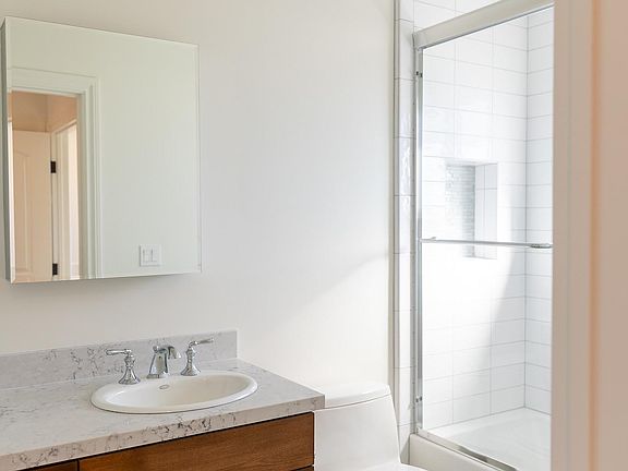 Soaker Tub in Bathroom