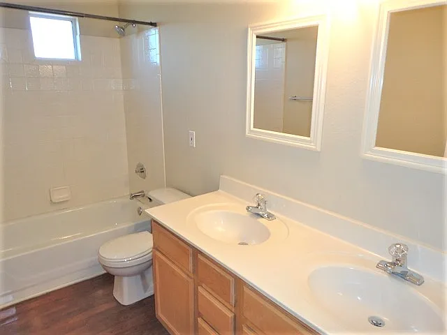 9715 E Inverness Ave — Photo 11