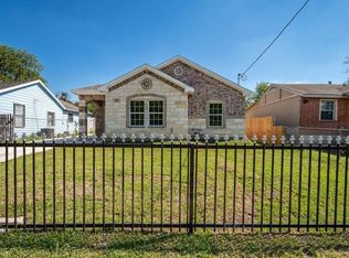 2647 S Marsalis Ave, Dallas, TX 75216