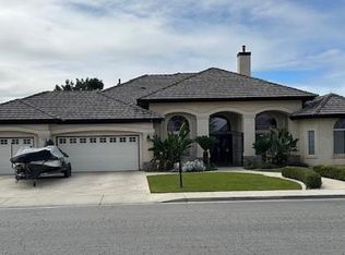 4309 Crystal Lake Dr, Bakersfield, CA 93313