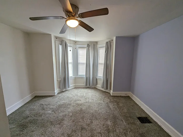 5158 Keyser St — Photo 6