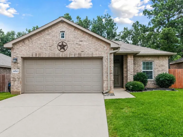 18682 Legend Oaks Dr, Magnolia, TX 77355