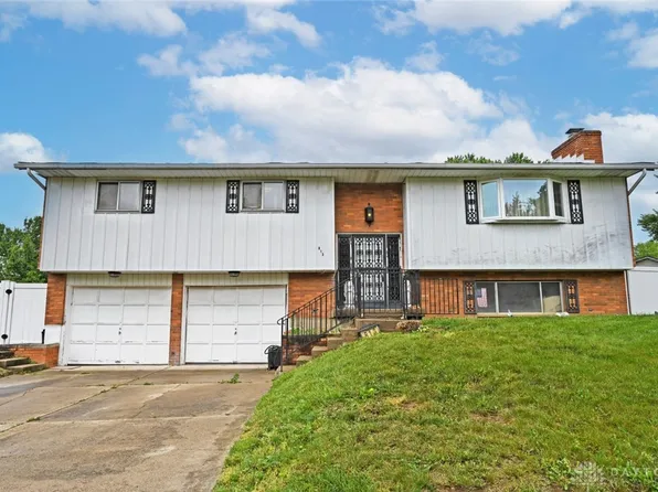 813 Victoria Dr, Franklin, OH 45005