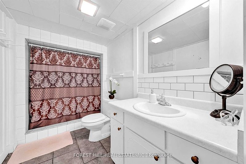 Toronto House for rent - 2 Bedrooms — photo 8