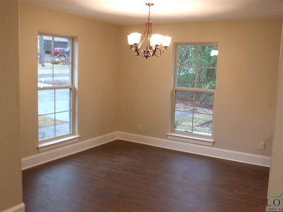 2nd image of 406 Brentwood Dr