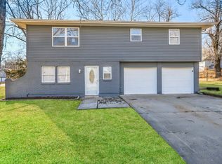 8661 E 108th Ter, Kansas City, MO 64134