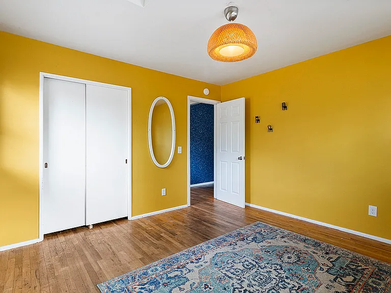 8828 N Hodge Ave — Photo 18