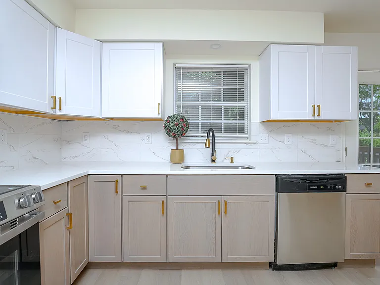 113 Heron Ct — Photo 2