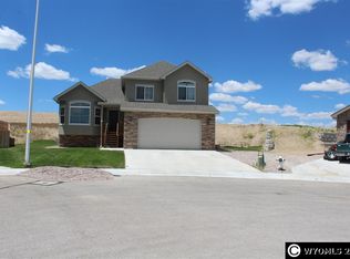 6640 Whispering Springs Ct, Casper, WY 82604