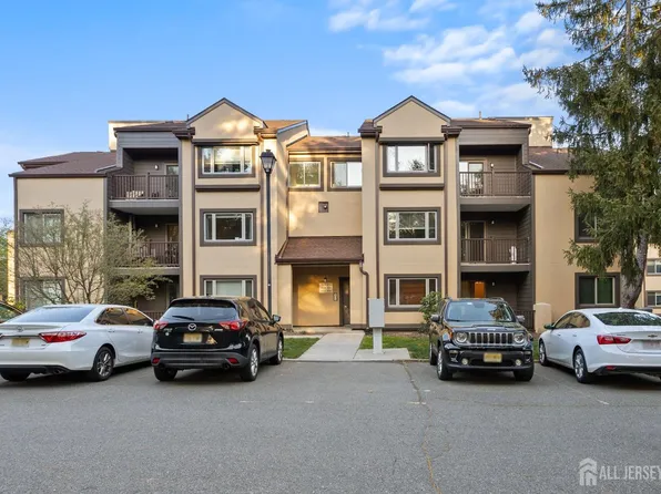 3231 Sayre Dr, Plainsboro, NJ 08540