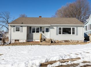 919 Edison St, Dubuque, IA 52001