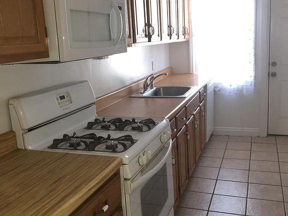 4th image of 20 Delaware Ave APT 1