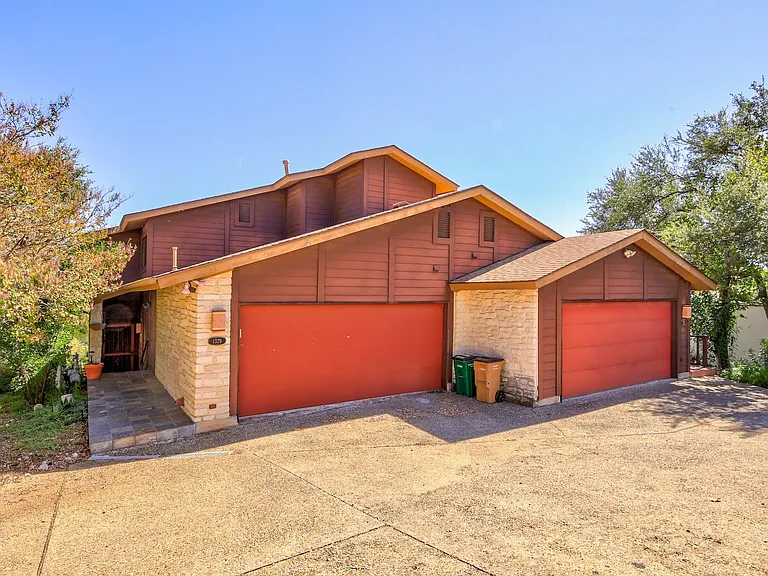 1329 Spyglass Dr — Photo 38