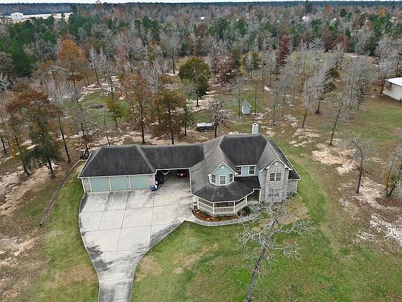 3rd image of 18467 Hills Lake Ct