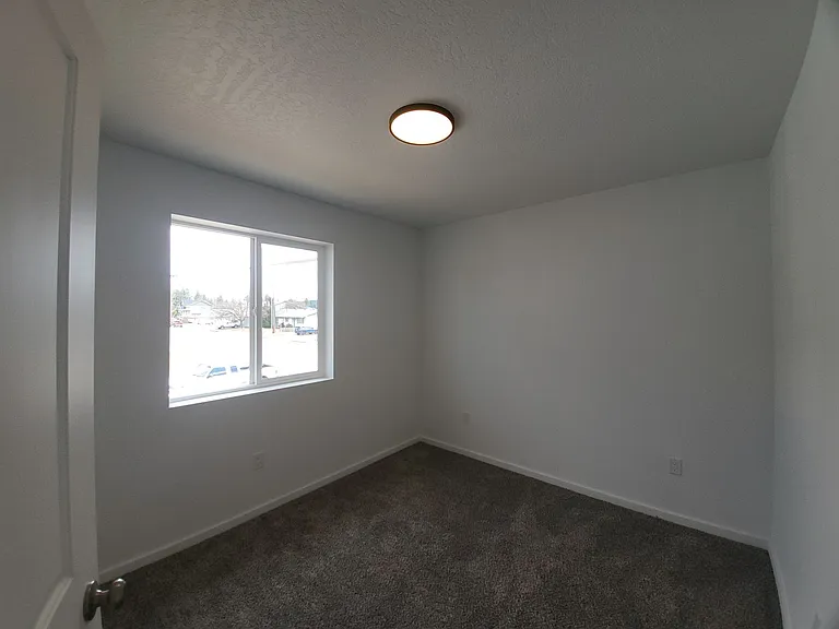 304 N Handy St — Photo 15