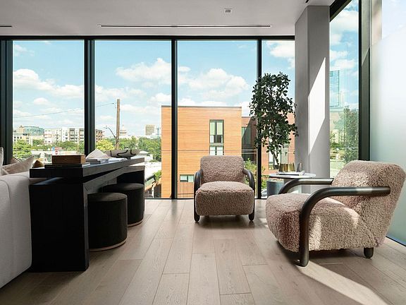 5th image of 1006 Baylor St #201