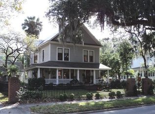 320 W Rich Ave, Deland, FL 32720