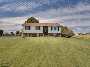 9105 N Point Rd, Edgemere, MD 21219